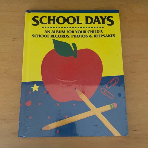 SCHOOL DAYS. An Album For Your Child’s Keepsakes